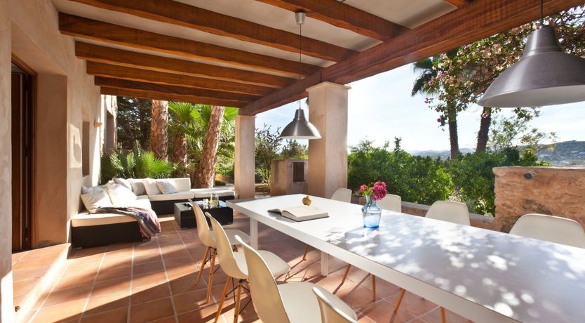 Photo of The Grand Charm