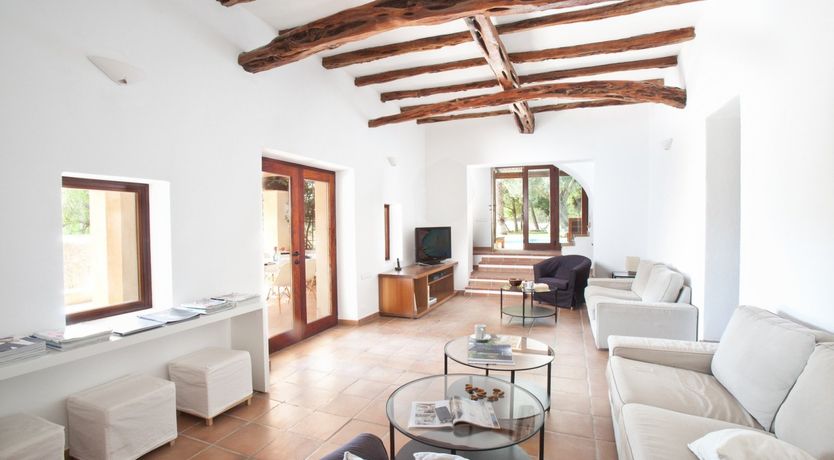 Photo of The Grand Charm