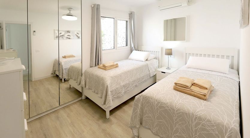 Photo of Spanish Symmetry