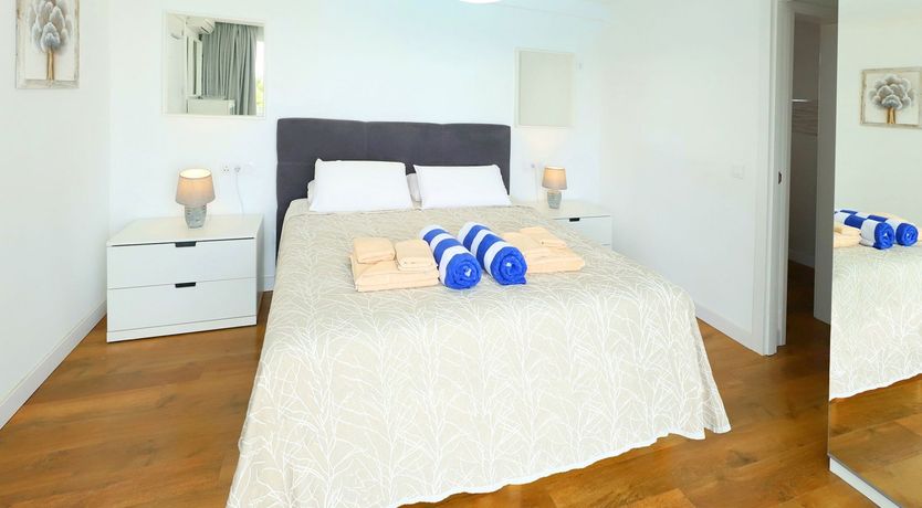 Photo of Spanish Symmetry