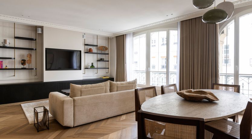 Photo of Objet d'Arts