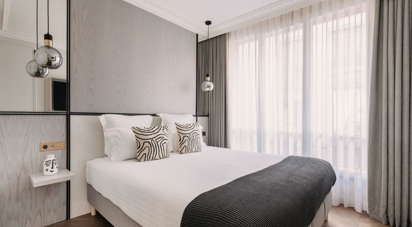 Photo of Objet d'Arts