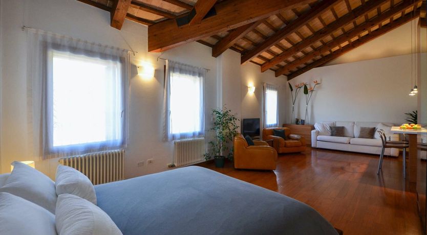 Photo of The Woodworker's Workshop