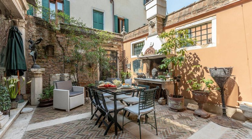 Photo of Finely Aged Chianti