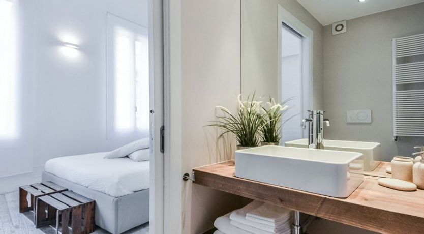 Photo of Art Lovers Unite