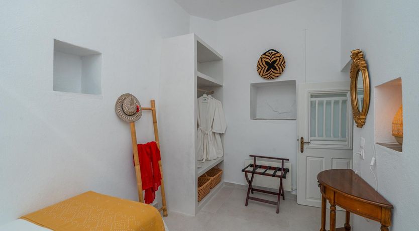 Photo of Rising Moon