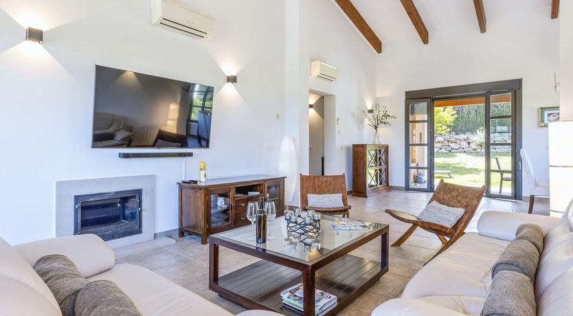 Photo of Honey Breeze