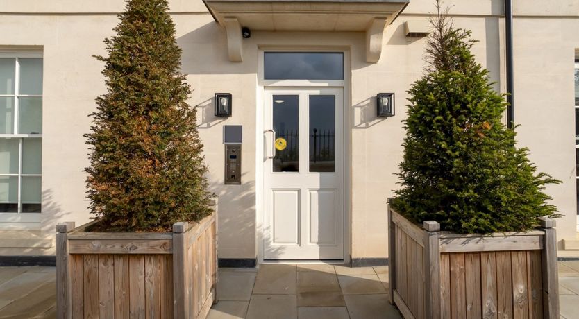 Photo of Bath Stone & Blooms