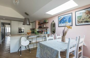 A Touch Of Pastel Pink Holiday Cottage
