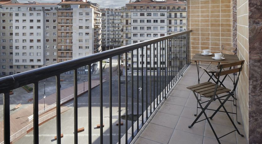 Photo of Amara Amaro