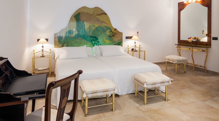 Photo of Ibizan Breeze