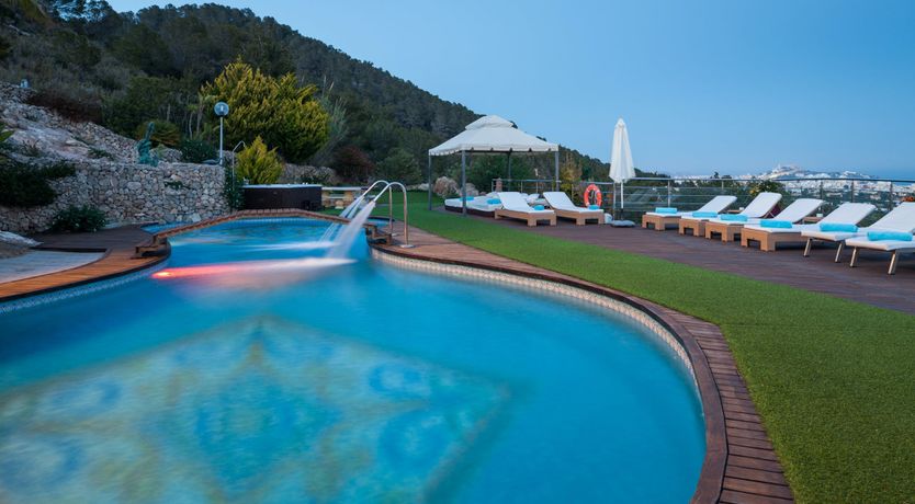 Photo of Ibizan Breeze