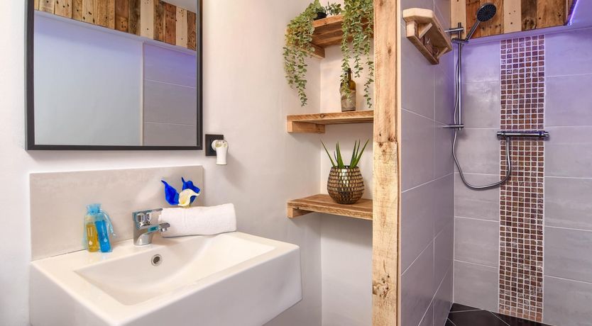 Photo of Sunburst Sunrise