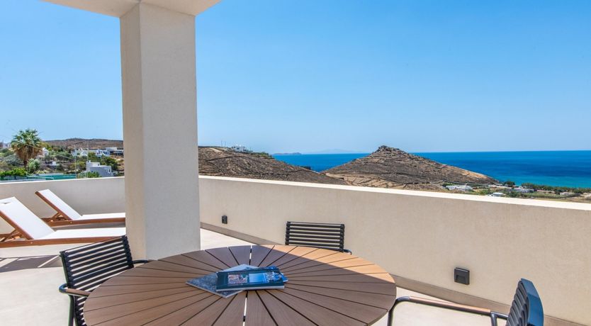 Photo of Clear Blue Horizon