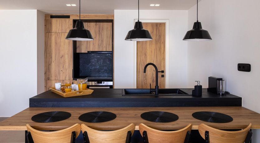 Photo of Clear Blue Horizon