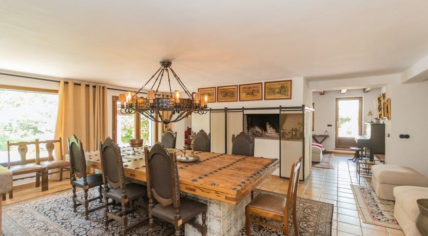 Photo of Brimming with Wild Blooms