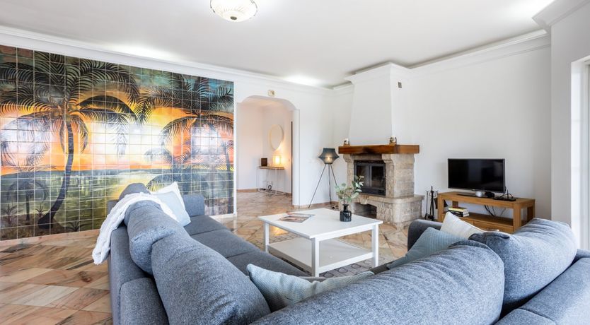 Photo of The White & The Blue