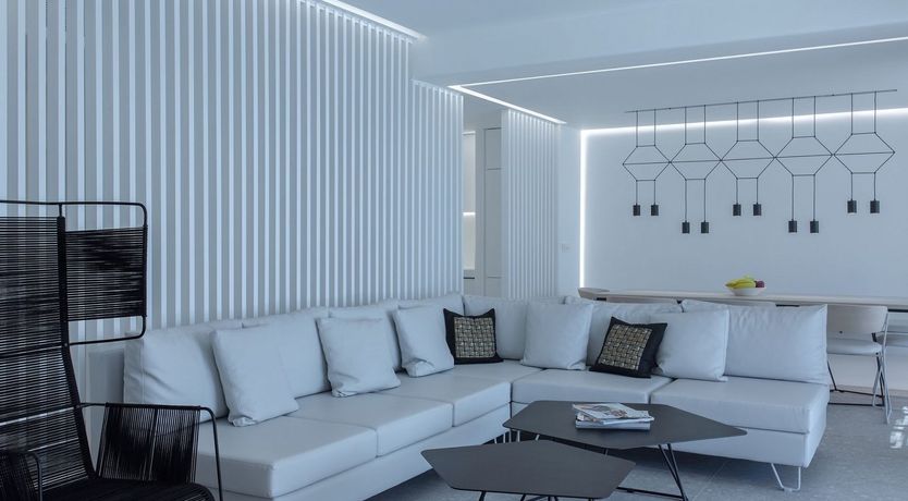 Photo of I Can See For Miles & More