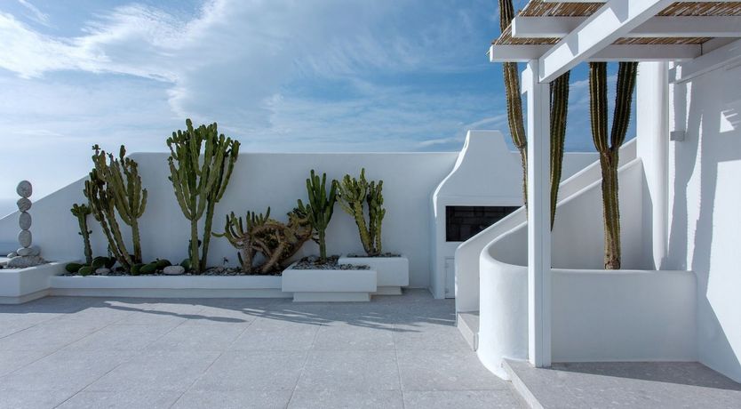 Photo of I Can See For Miles & More