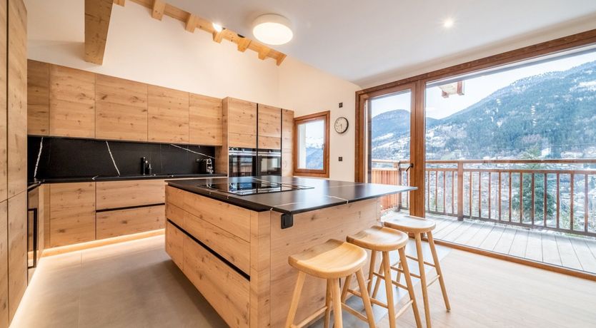 Photo of Mountain Waves