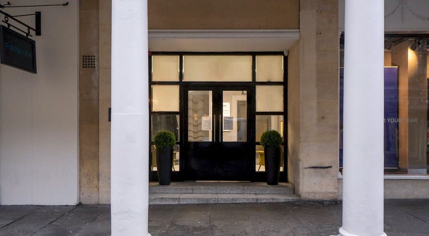 Photo of Lady Daphne