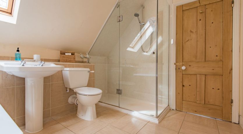 Photo of Hockley Wing