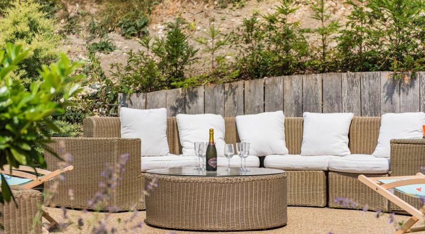 Photo of Hockley Wing