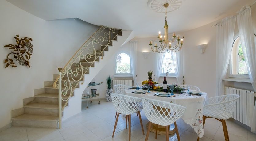 Photo of Mrs Blue Sky