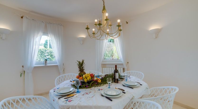 Photo of Mrs Blue Sky