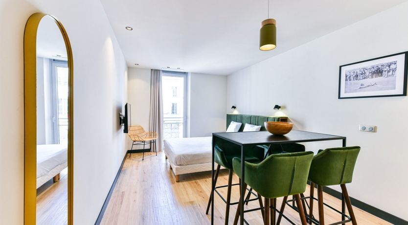 Photo of Smooth Jade