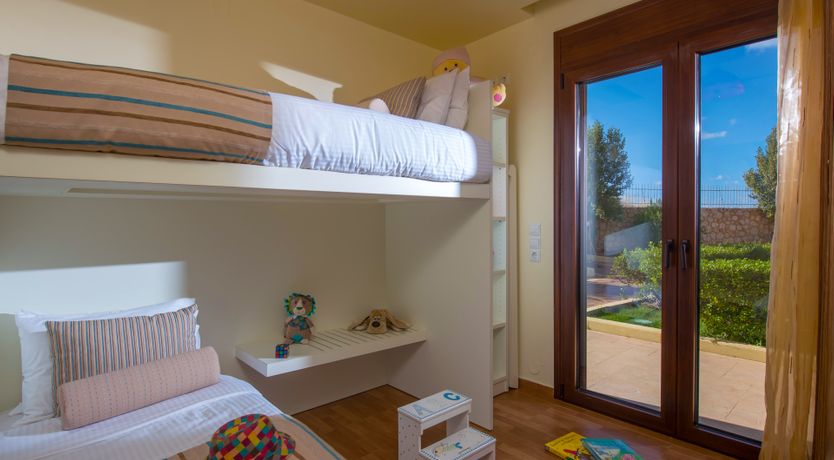 Photo of Shades of Kyanos