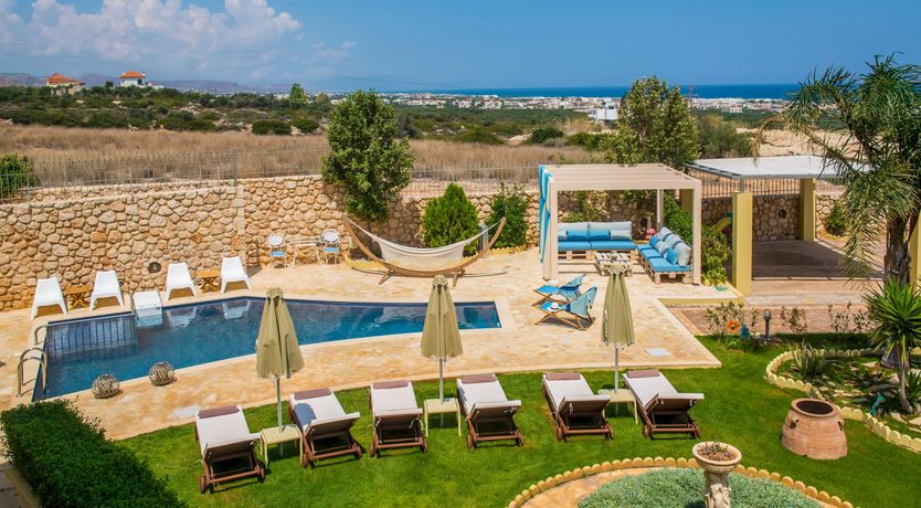 Photo of Shades of Kyanos