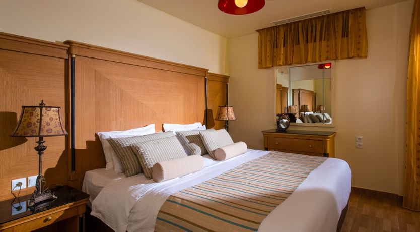 Photo of Shades of Kyanos