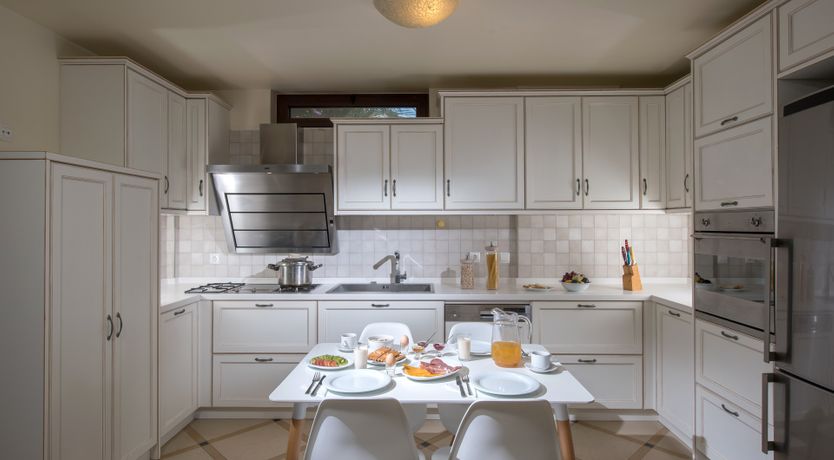 Photo of Shades of Kyanos