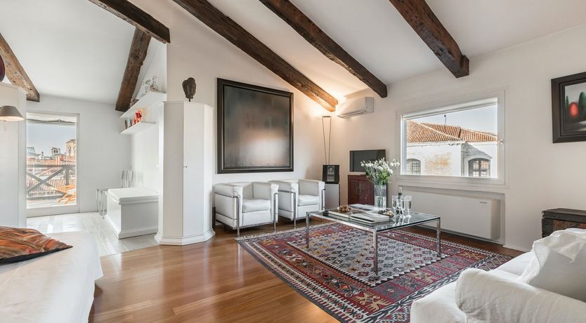 Photo of Notes of Freesia