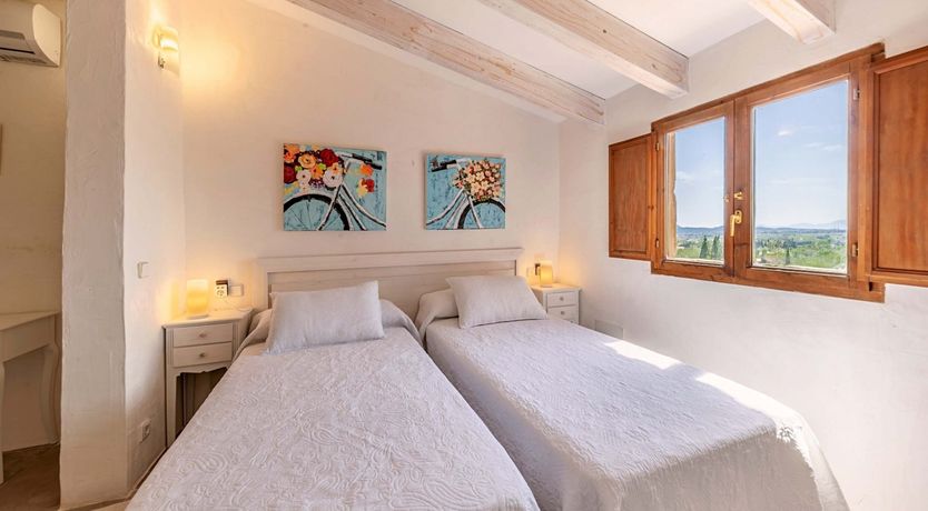 Photo of A Twist of Green