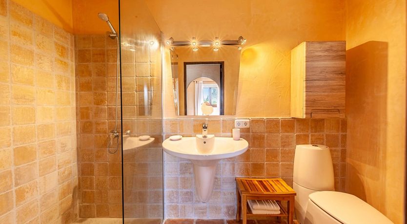 Photo of A Twist of Green