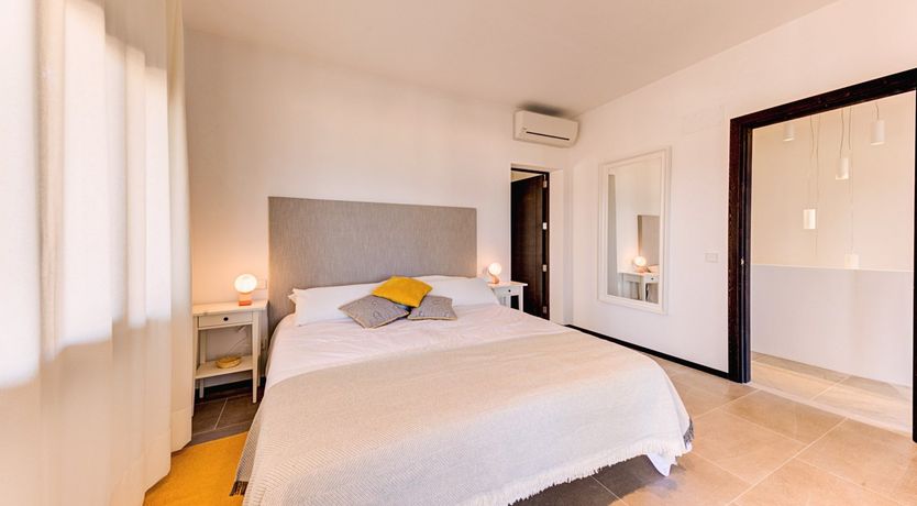 Photo of A Glimpse Of Serenity