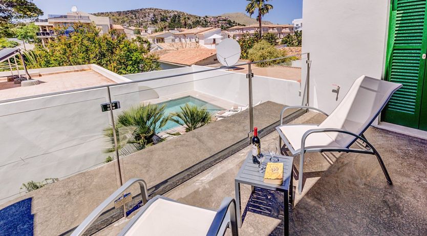 Photo of A Glimpse Of Serenity