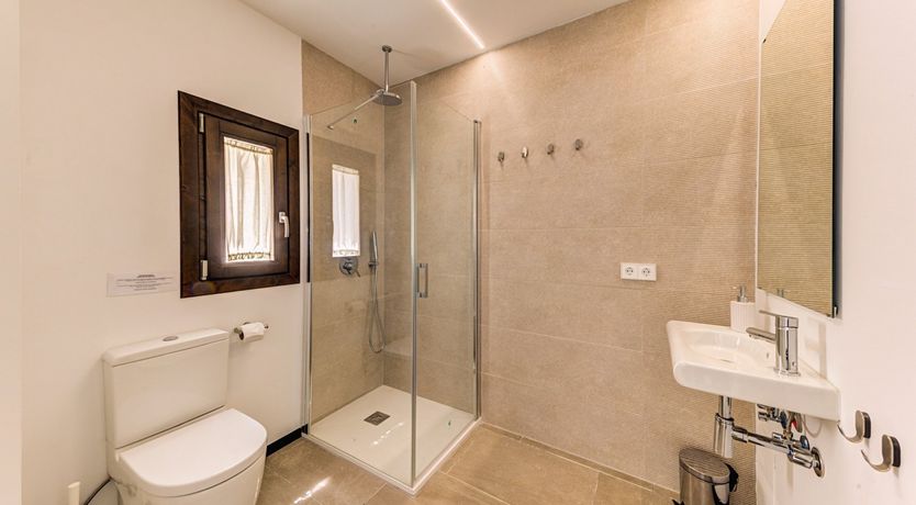 Photo of A Glimpse Of Serenity