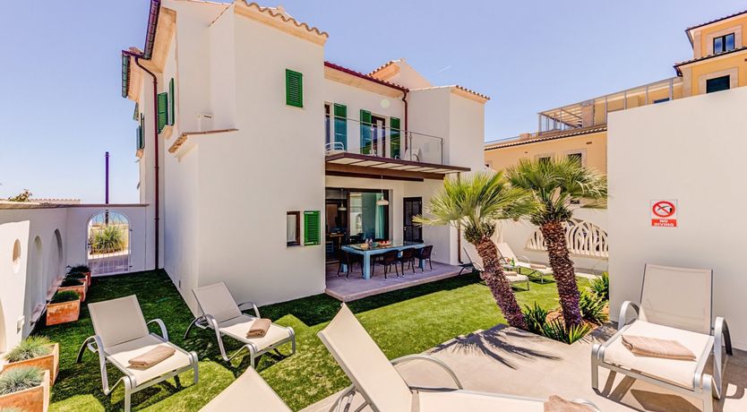 Photo of A Glimpse Of Serenity