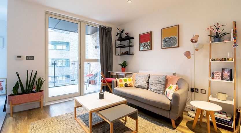 Photo of Day's A-Dawning