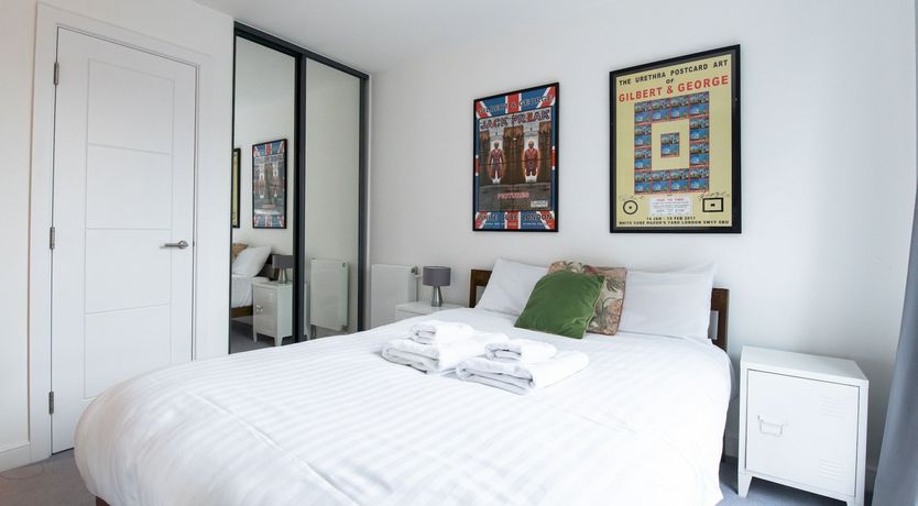 Photo of Day's A-Dawning