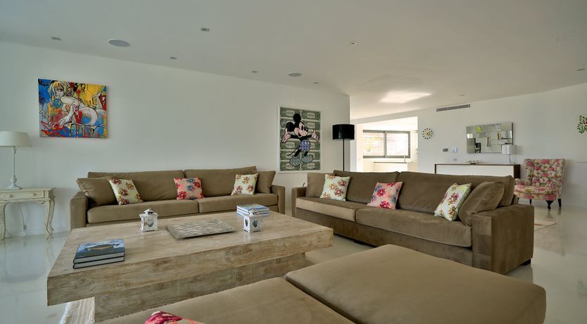 Photo of Hazy Island View