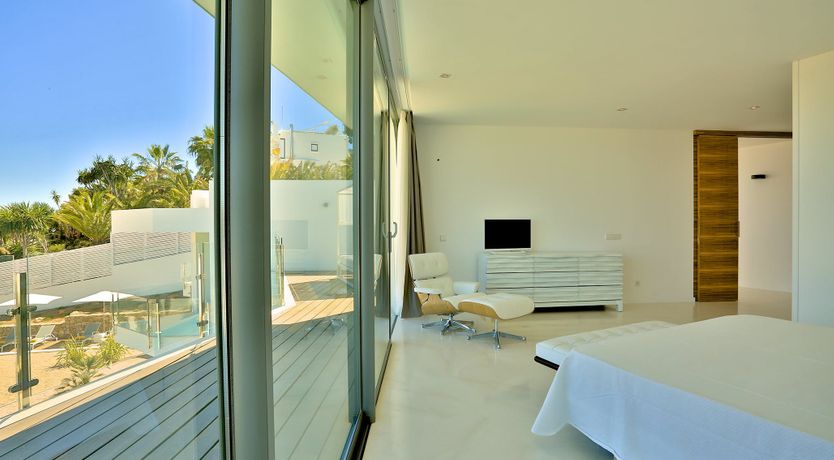 Photo of Hazy Island View