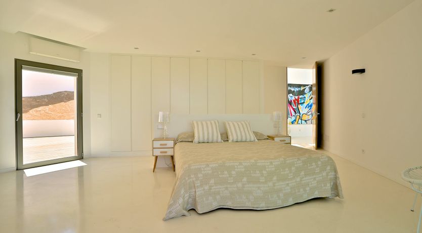 Photo of Hazy Island View