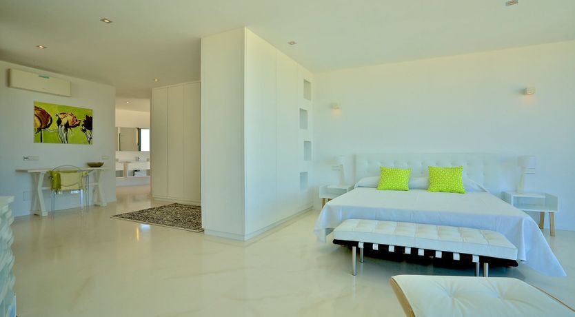 Photo of Hazy Island View