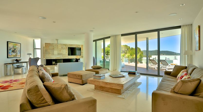 Photo of Hazy Island View