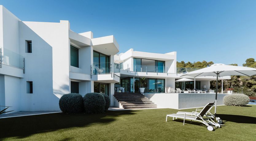 Photo of Hazy Island View