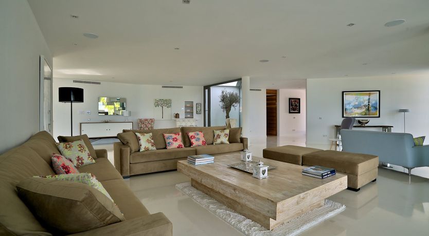 Photo of Hazy Island View